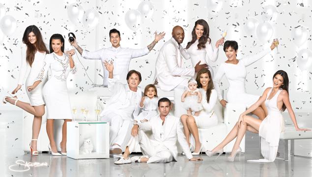article-kardashian-christmas-1218