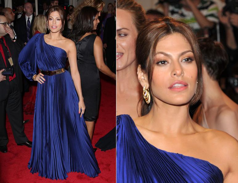 Eva Mendes Dives into Fashion with New York & Co. Deal #NewLine #Sexy&nbsp;#FashionDiva